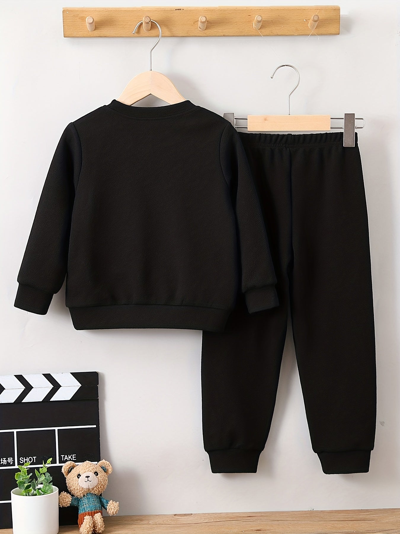 Kids Bear Print Pullover Top & Pants Set