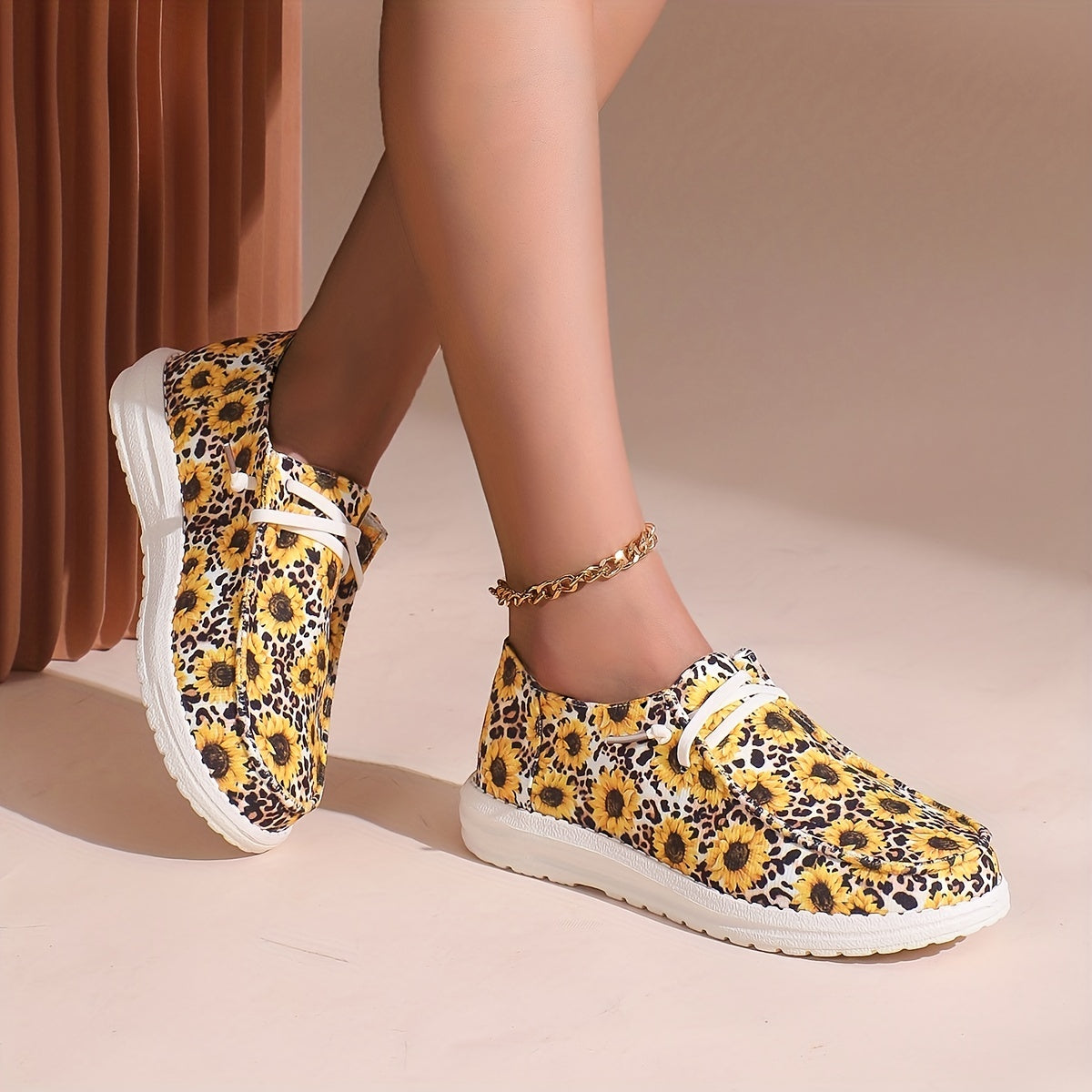 Women's Lace Up Boat Shoes Sunflower Pattern Flat Shoes