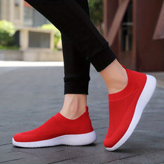 Women's Mesh Slip On Sneakers Lightweight Walking Shoes