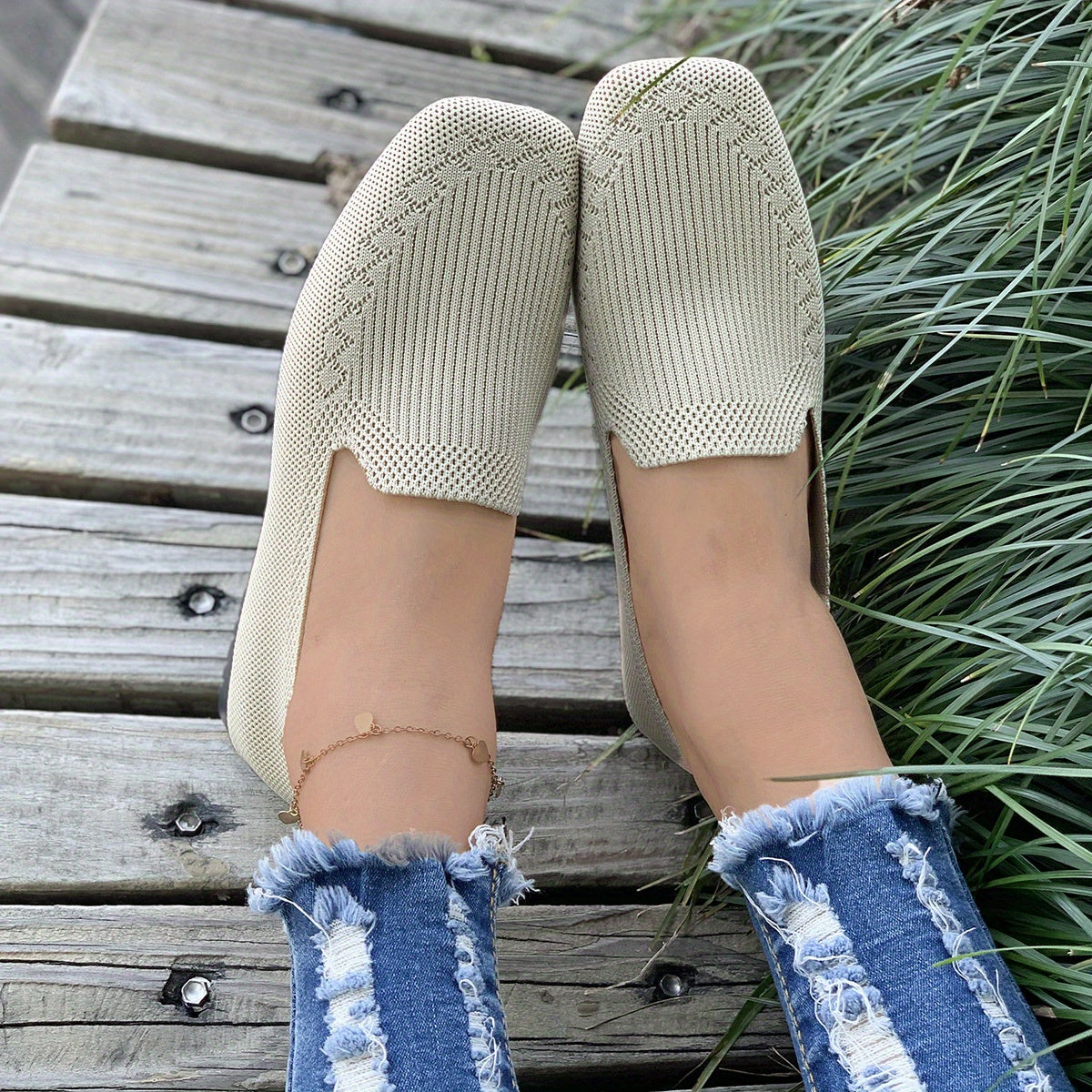 Women's Braided Soft Sole Flat Shoes Lightweight Slip On Casual Comfy Shoes