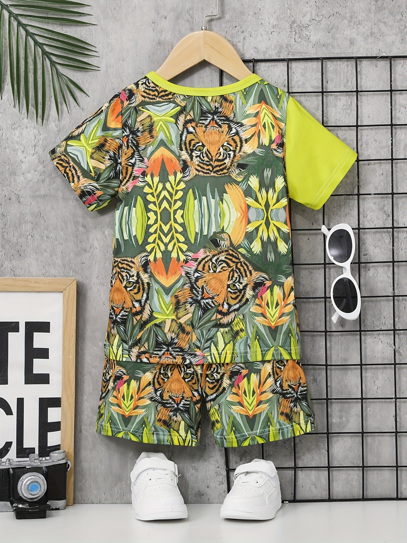 Boys Tiger Graphic T shirt & Shorts Set for Summer