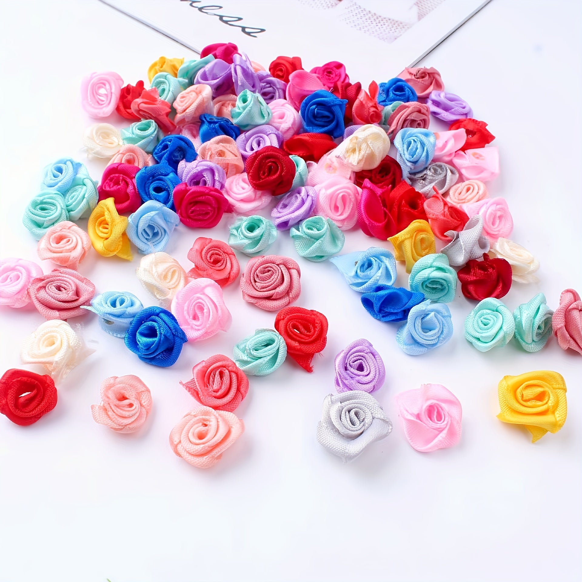 50pcs Mini 15mm Ribbon Rose Flowers DIY Embellishments Artificial Fabric Flower