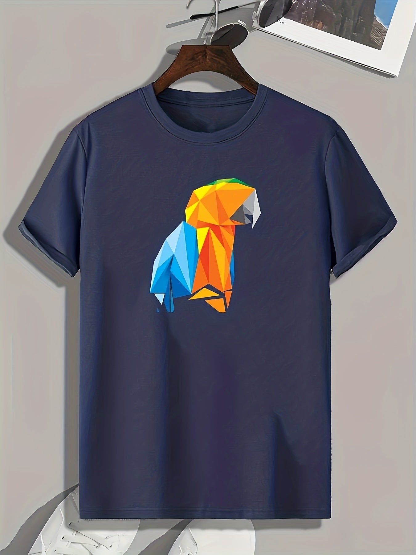 Parrot Pattern Print Men's Sports T-shirt - Fitness Clothing