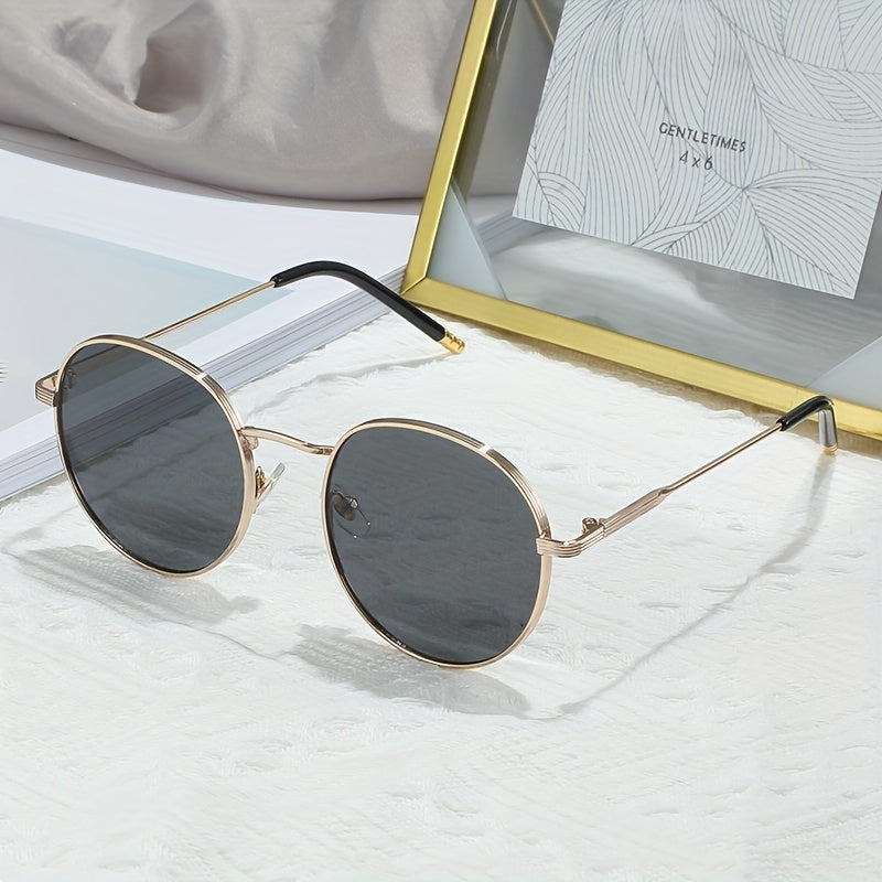 Men's UV Protection Sunglasses for Travel with Case