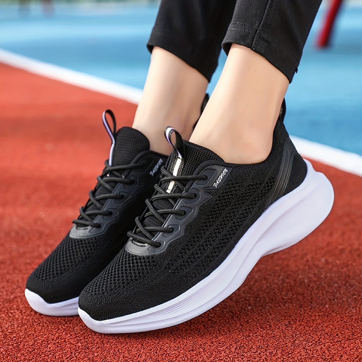 Women's Breathable Knit Sneakers Low Top Lace Up Shoes