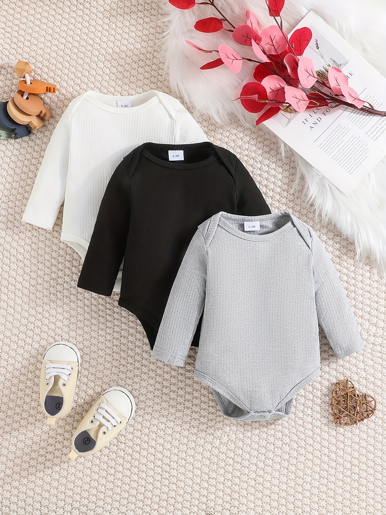 3pcs Baby Boy Casual Ribbed Kit Triangle Rompers