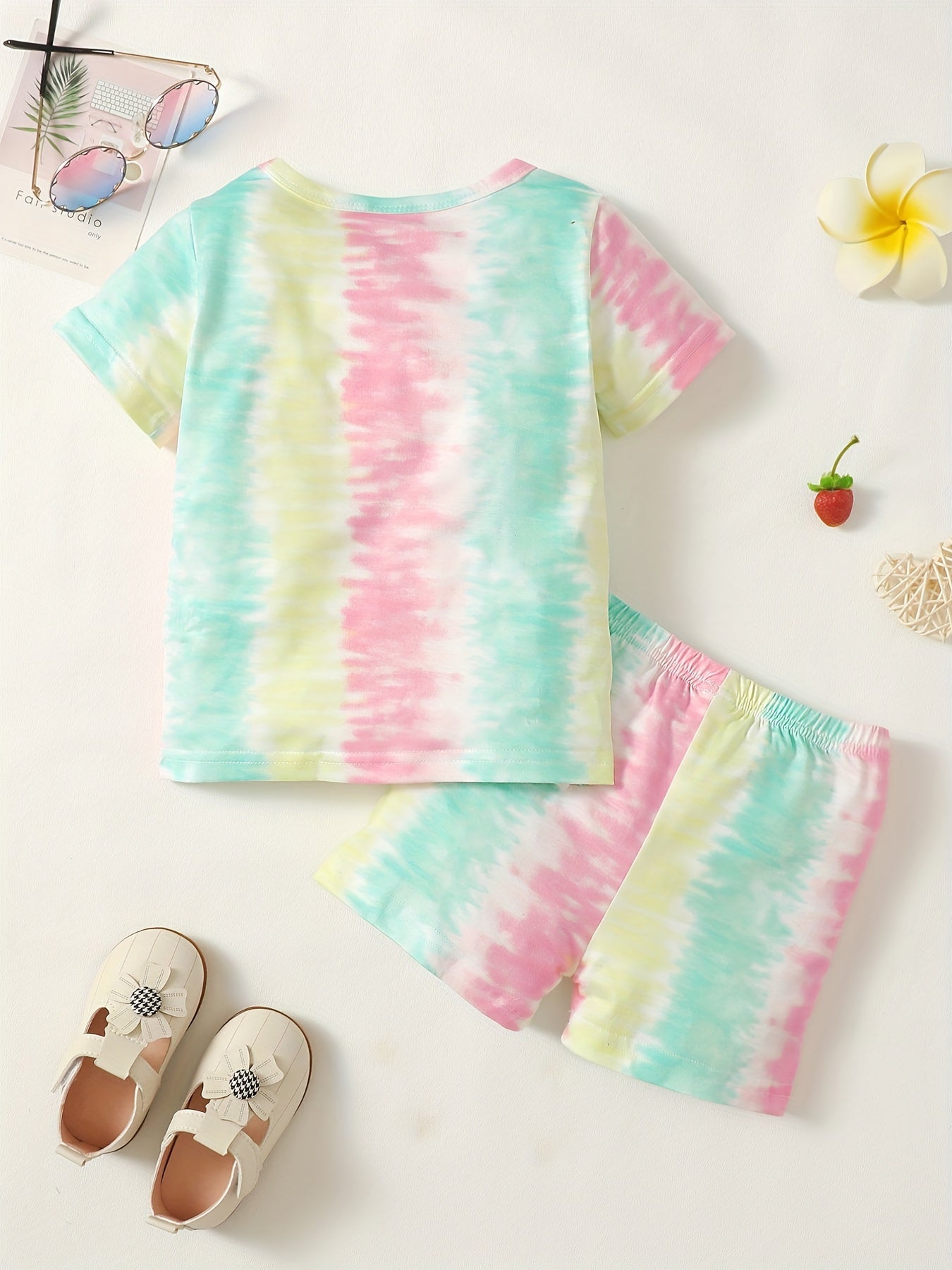 2pcs Baby Girls Tie Dye MAMA'S BESTIE T Shirt & Shorts Set