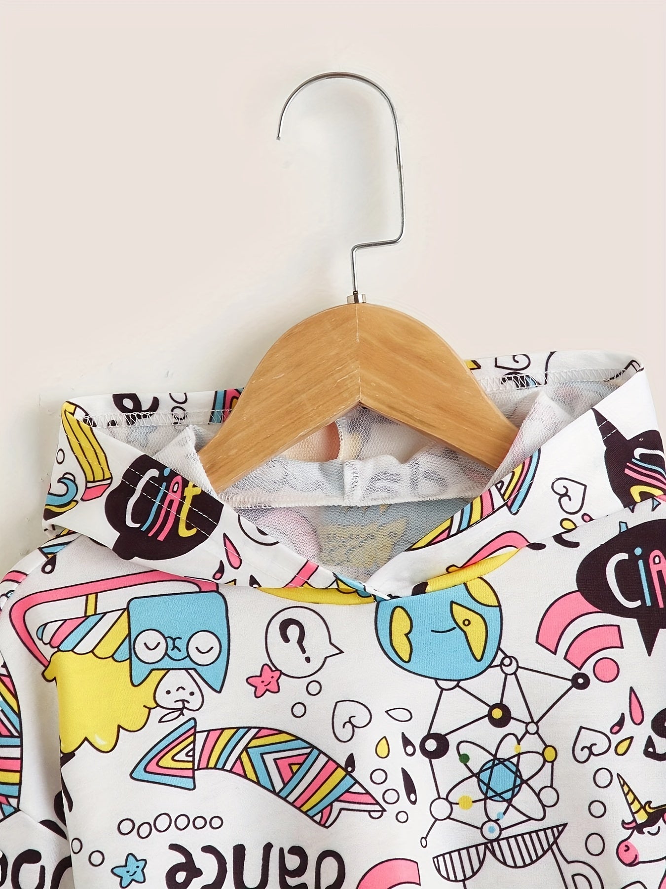 Casual Girls' Graffiti Cartoon Graphic Hoodie Long Sleeve Sweatshirt Top