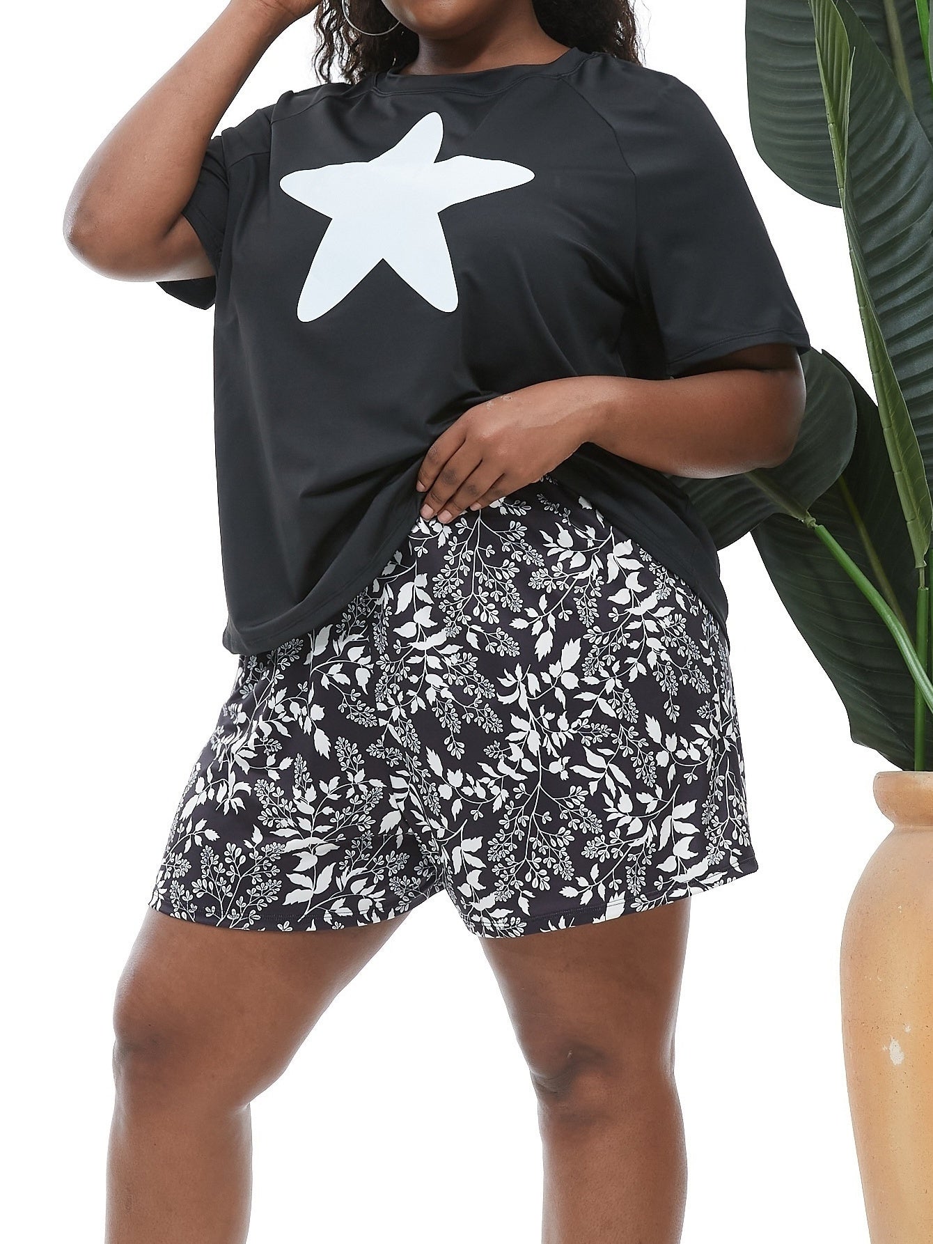 Star Print Top & Shorts Two Piece Set