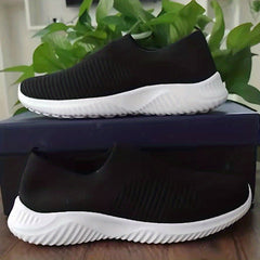 Men's Breathable Mesh Knitted Slip On Shoes for Walking Jogging