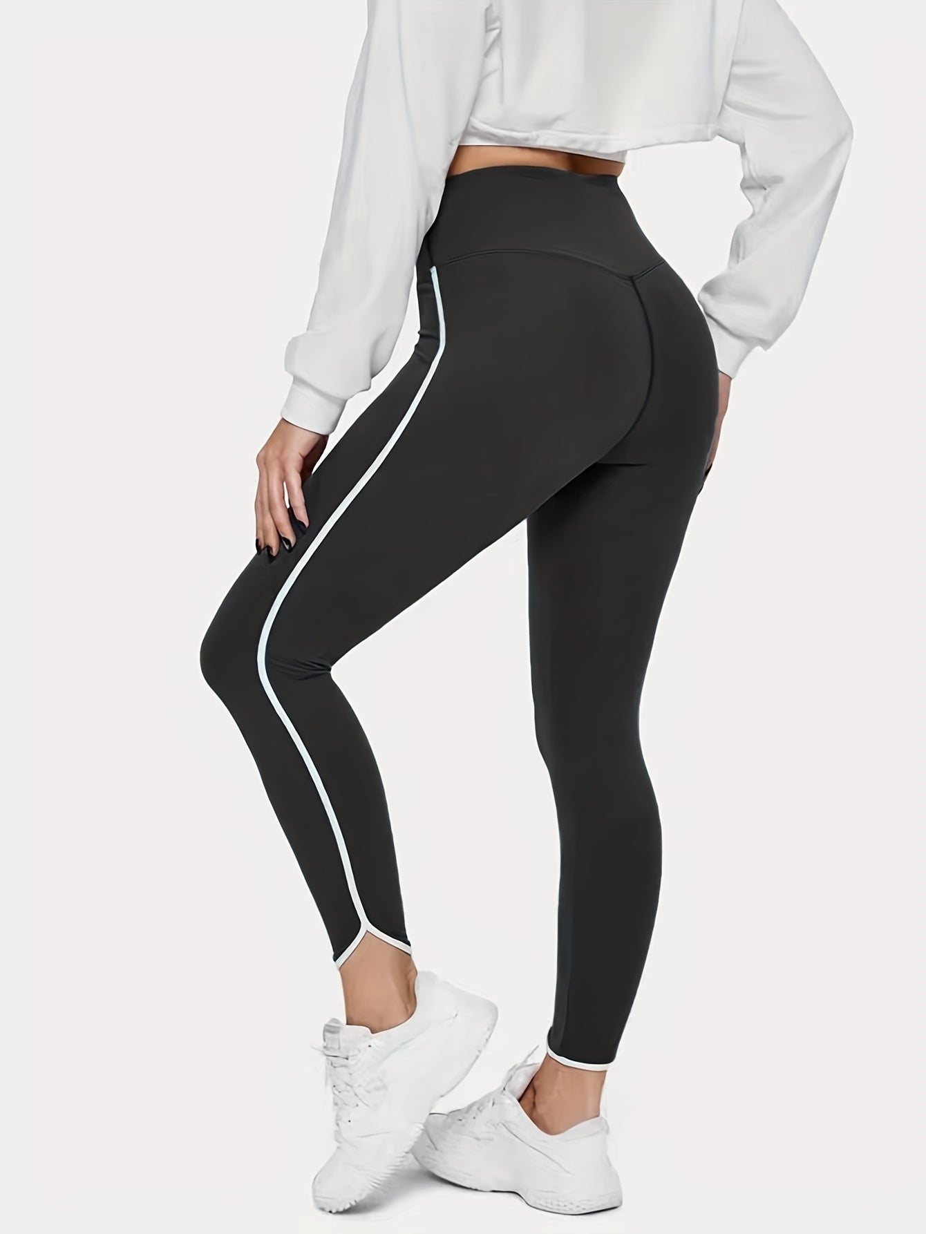 Plus Size Contrast Trim High Rise Leggings