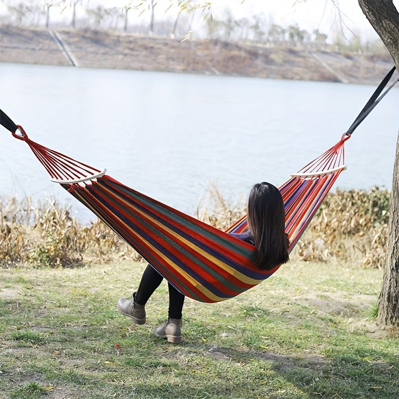 Anti Rollover Canvas Hammock with Curved Wooden Stick, Outdoor Leisure Hammock