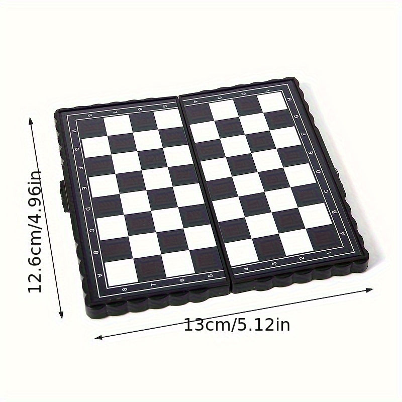 Portable Folding Plastic Chess Toy Chess Game For Family Gathering