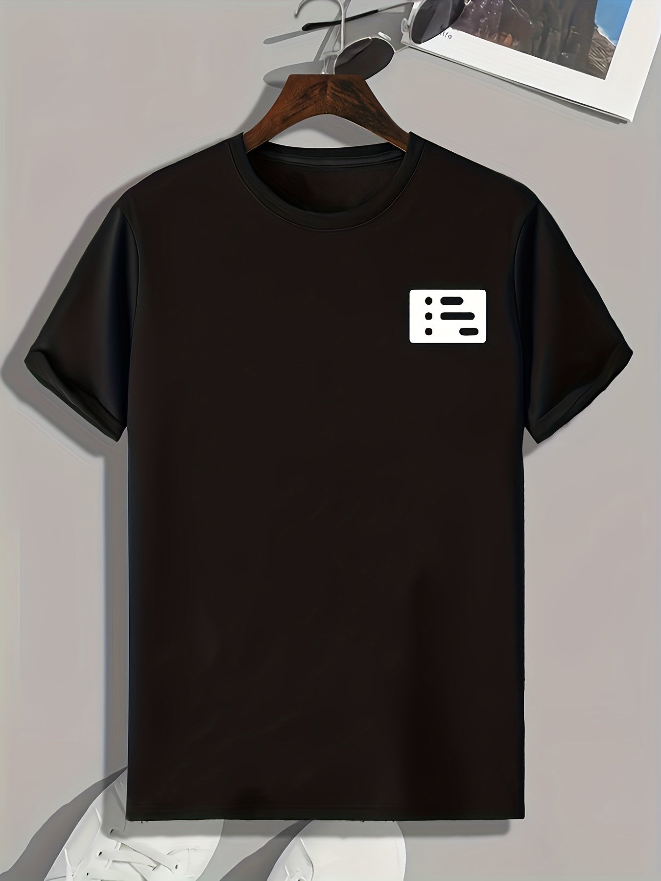 Geometric Pattern Print Men's Sports T-shirt for Fitness Activities