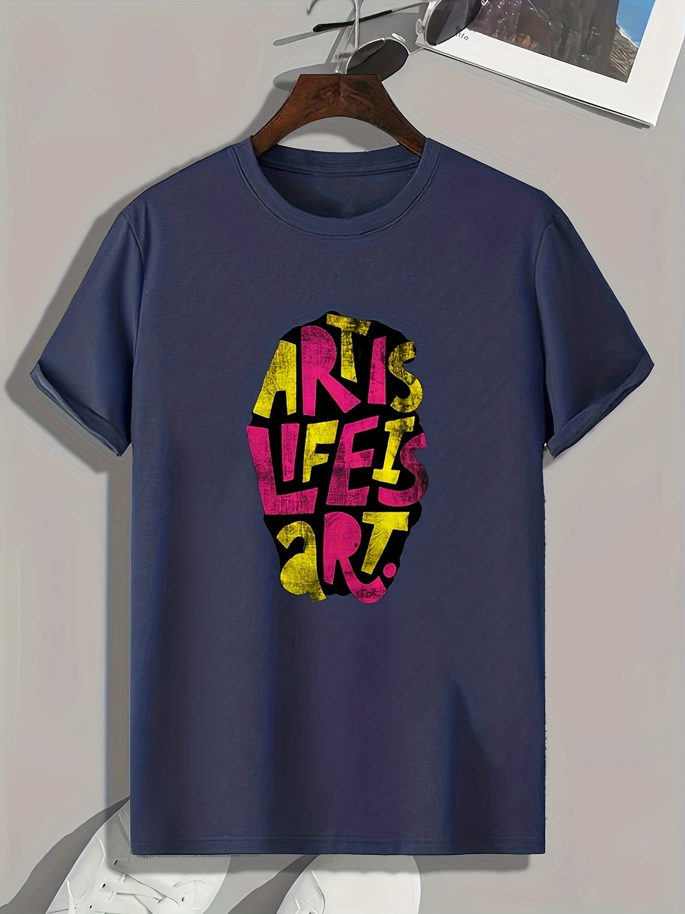 Colorful Letters Print Men's Graphic T-shirt for Summer