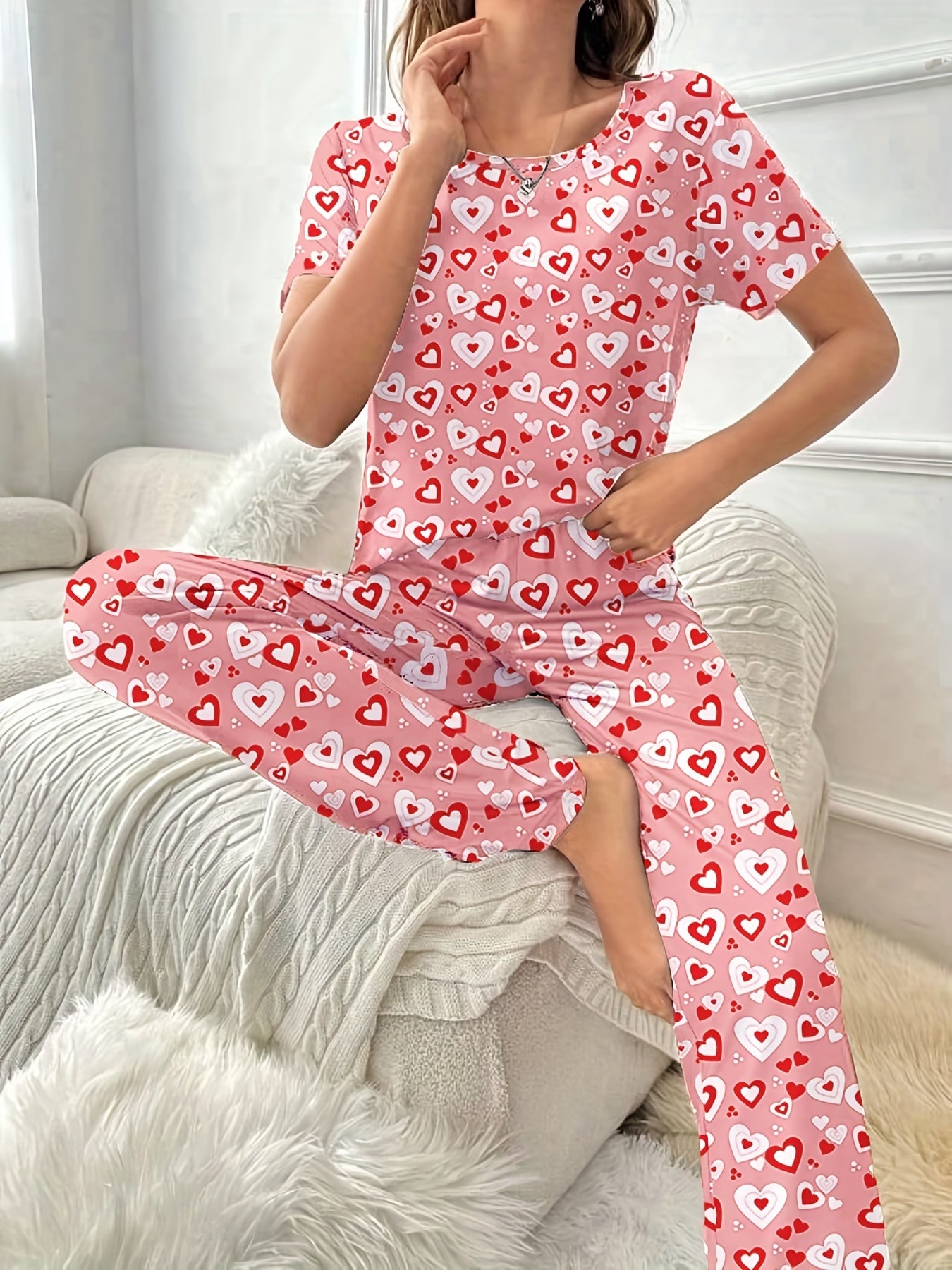 Heart Print Pajama Set Short Sleeve Top & Lounge Pants Women's Sleepwear