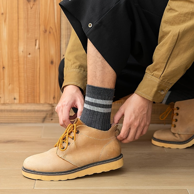 Men's Striped Quarter Socks for Spring and Autumn