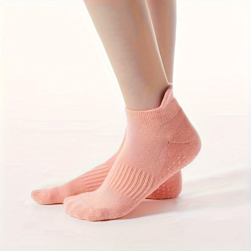 Non-slip Breathable Yoga Socks with Extra Grips for Barre Ballet Pilates Fitness
