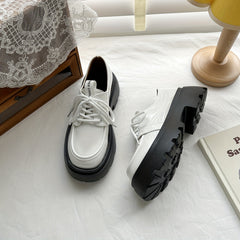 Women's Platform Loafers Round Toe Lace Up Patent Leather Shoes
