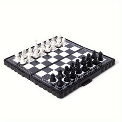 Portable Folding Plastic Chess Toy Chess Game For Family Gathering