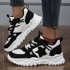Women's Star Pattern Platform Sneakers Lace Up Outdoor Shoes