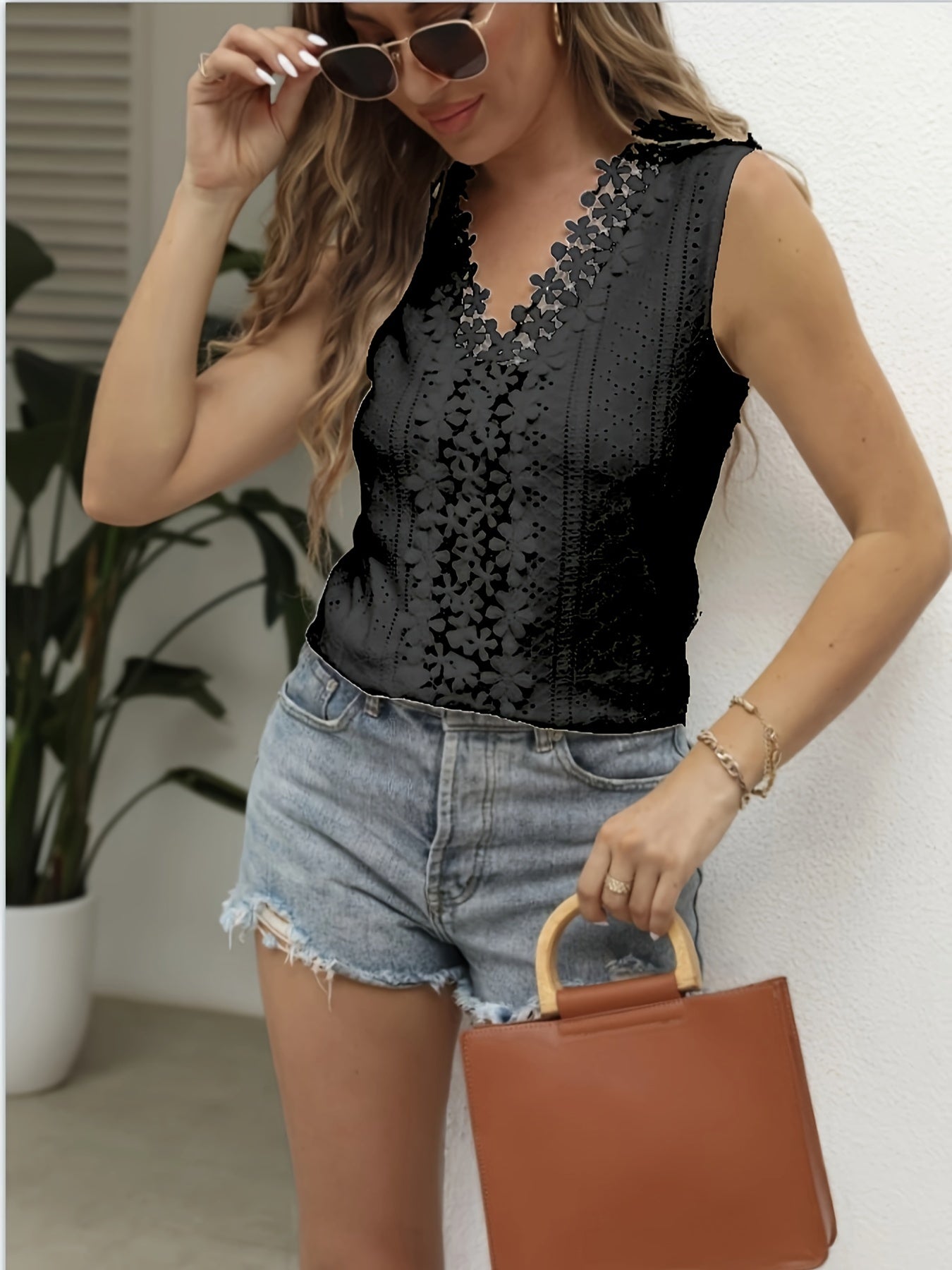 Floral Lace Tank Top V Neck Sleeveless Casual Summer Fashion