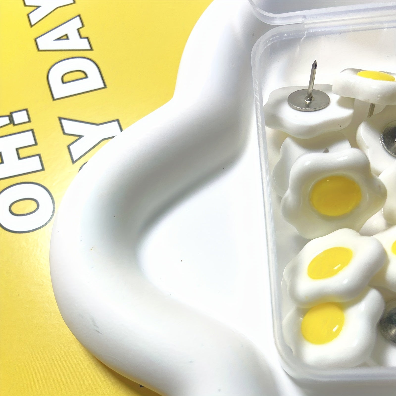 20pcs Egg Shaped Decorative Push Pins Office/Home Organization