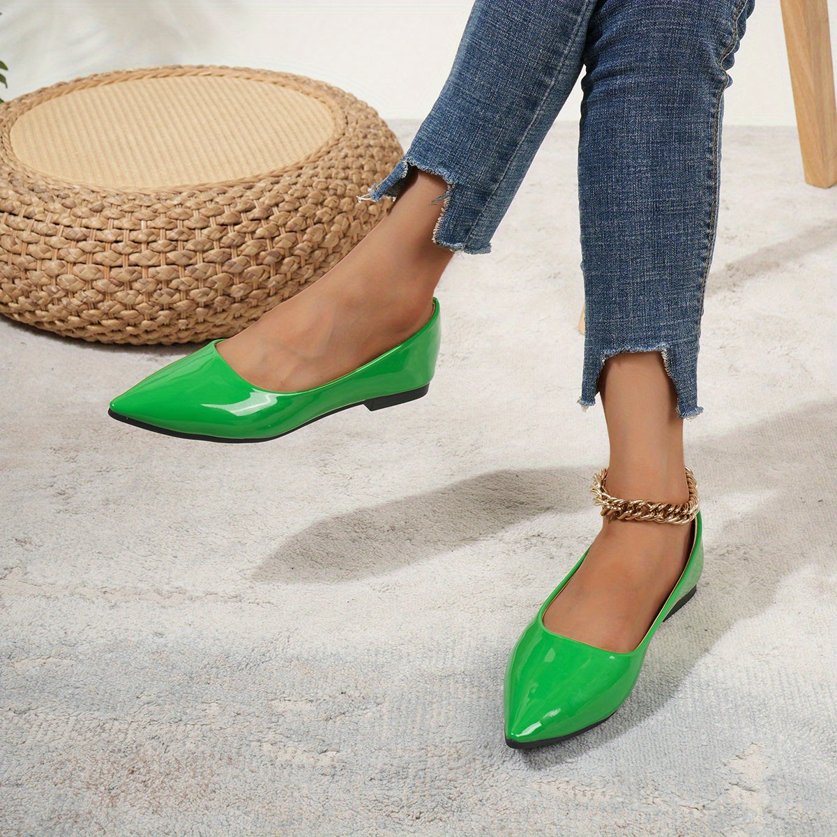 Women's Pointed Toe Flat Shoes Solid Patent Leather Soft Sole Office Work Flats
