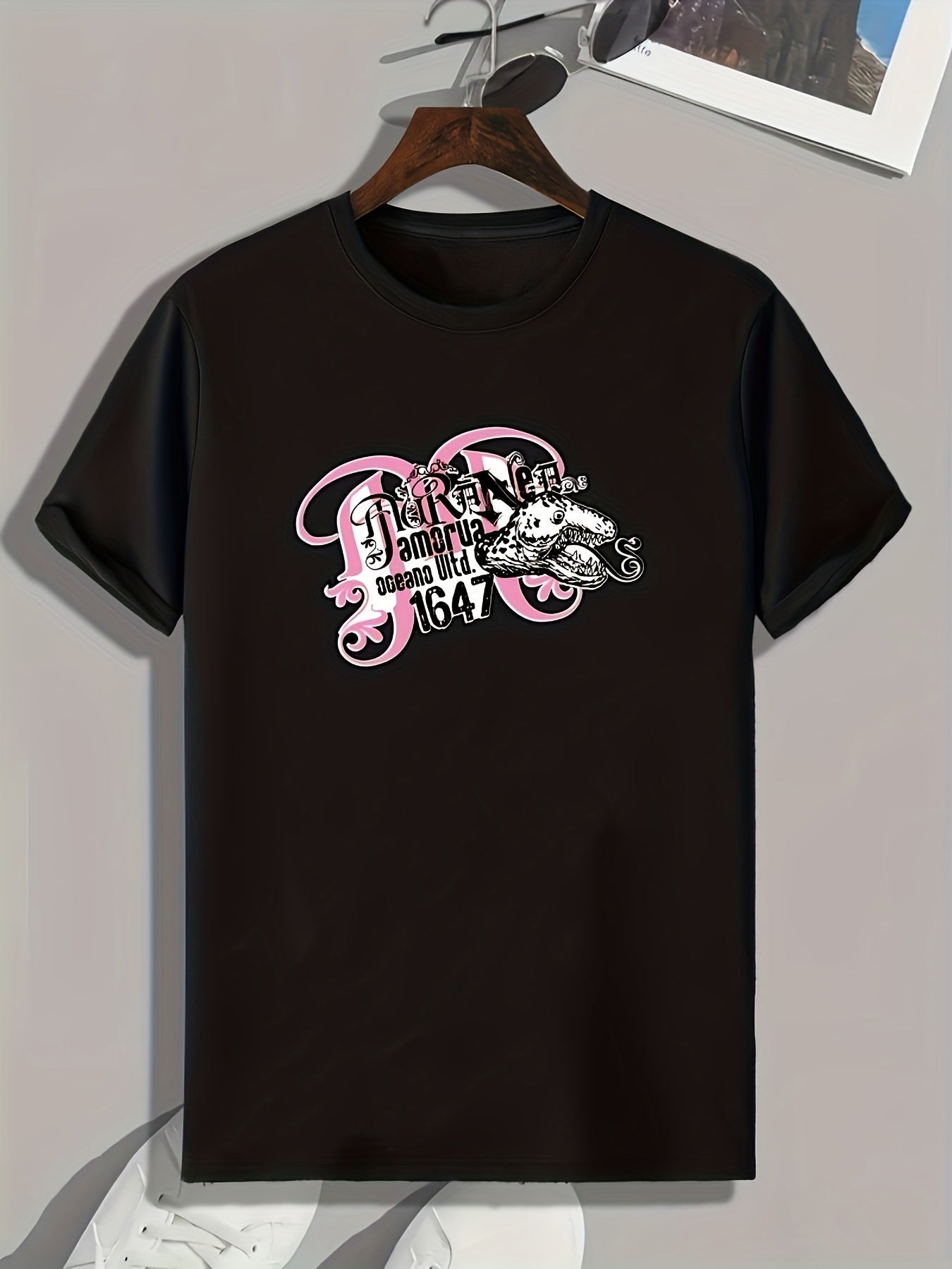 Animal & Letters Print Men's Graphic T-shirt for Summer