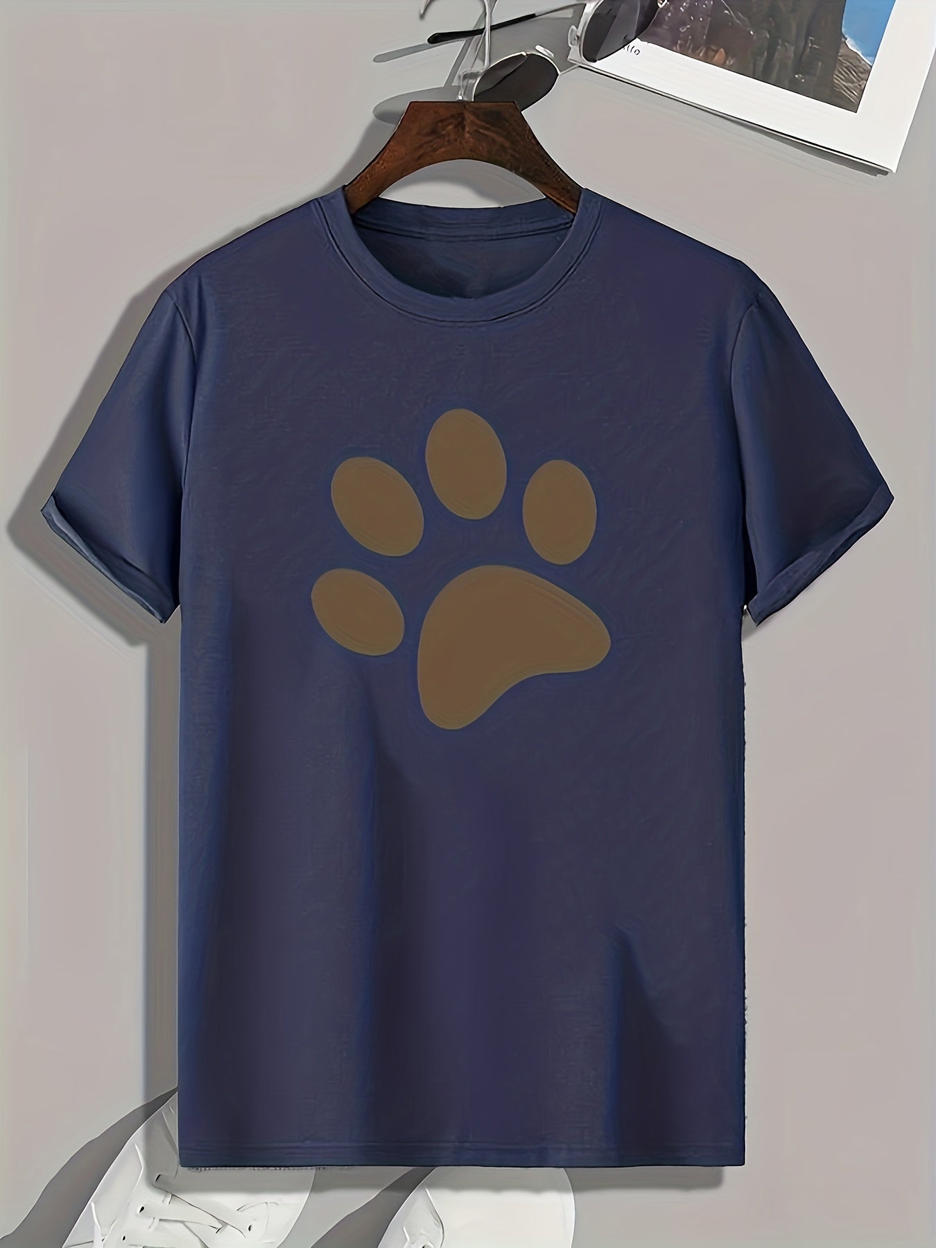 Paw Print Pattern Men's Sports T-shirt