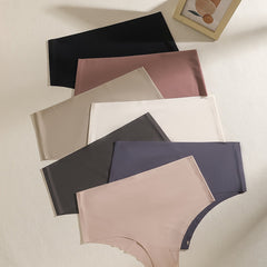 7-Pack Plus Size Seamless Cooling Briefs Set, Mid Waisted Panties