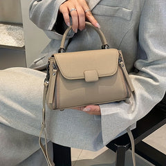 Vintage European Leather Crossbody Bag Crocodile Texture Briefcase