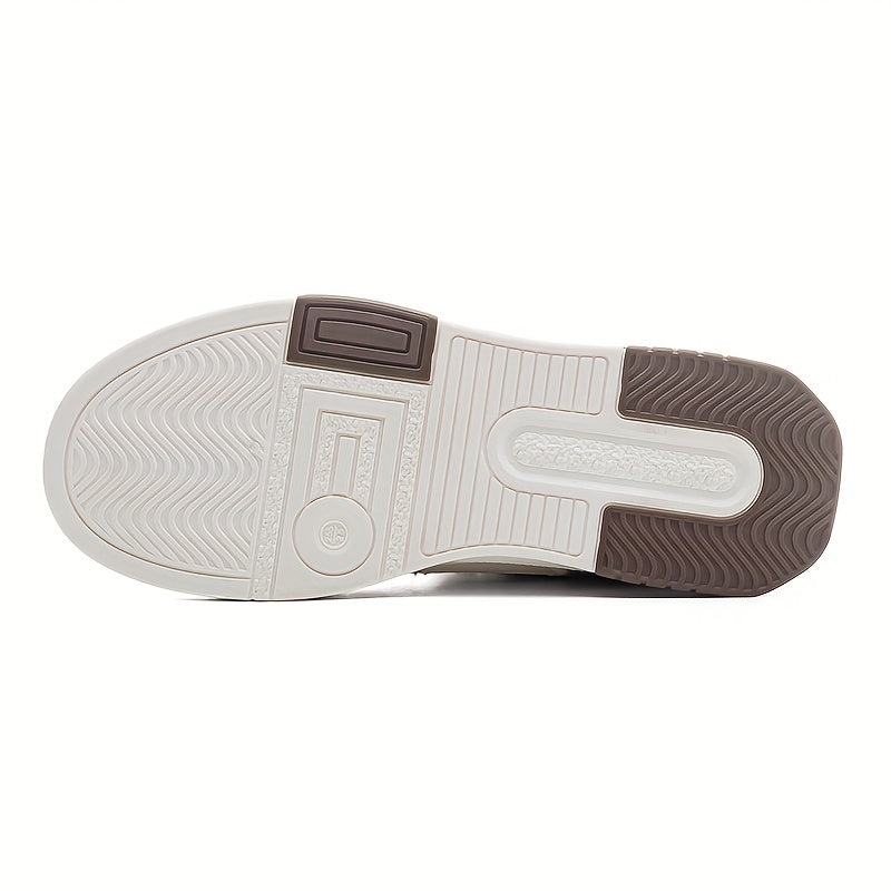 Men's Lace up Sneakers Skate Shoes With Good Grip