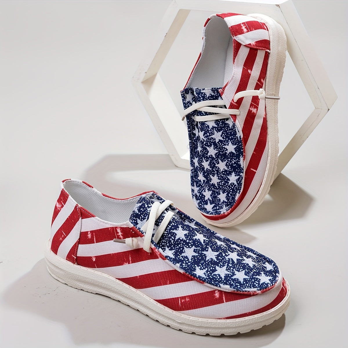 Women's Independence Flag Canvas Shoes Lightweight Low Top Sneakers