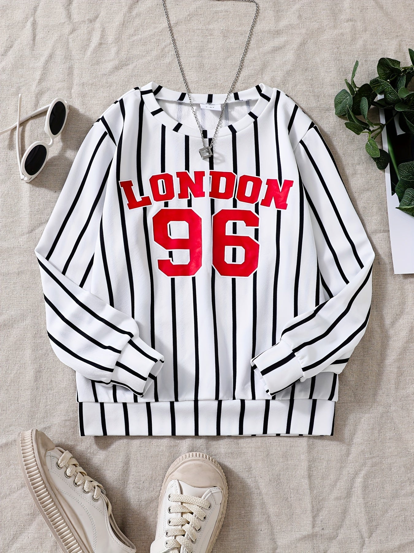 Girls Striped Team Number Crew Neck Sweatshirt For Sports Casual Outfit