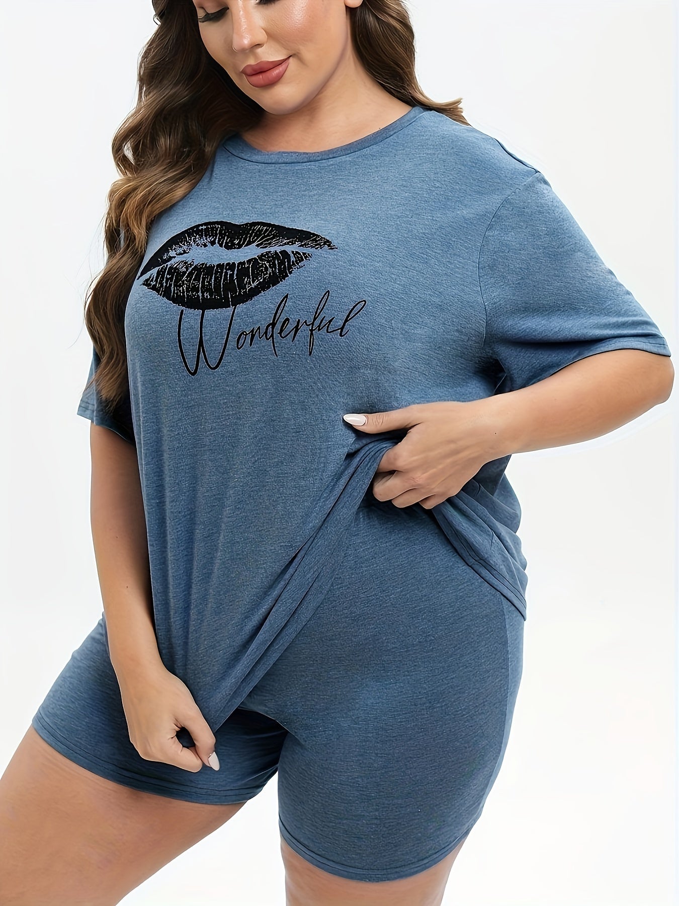 Kiss & Letter Print Tee & Biker Shorts Pajama Set