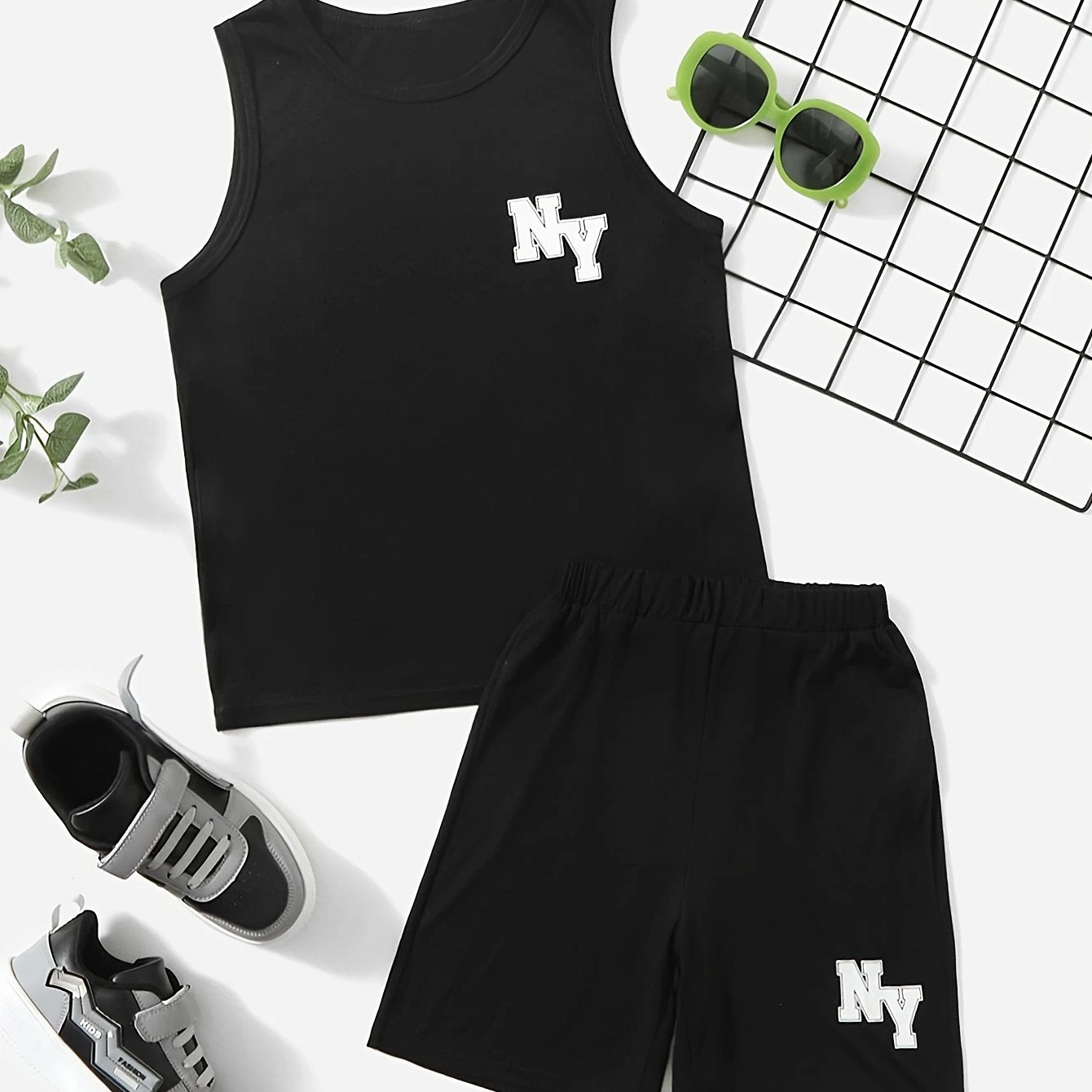 Boys NY Letter Graphic Tank Top & Shorts Set Kids Summer Clothes