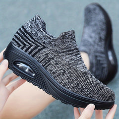 Women's Knitted Chunky Sneakers for Running & Casual Wear