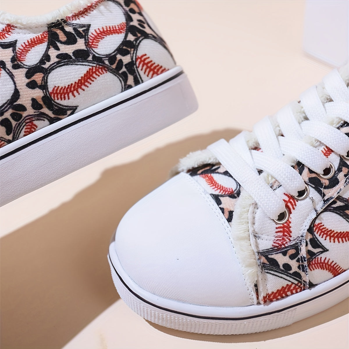 Women's Heart Baseball Print Lace-Up Sneakers