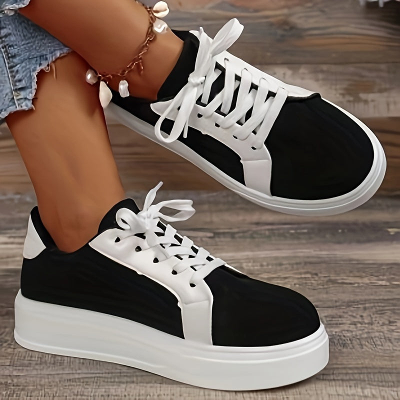 Women's Round Toe Low Board Shoes Anti slip Flats Lace up Sneakers