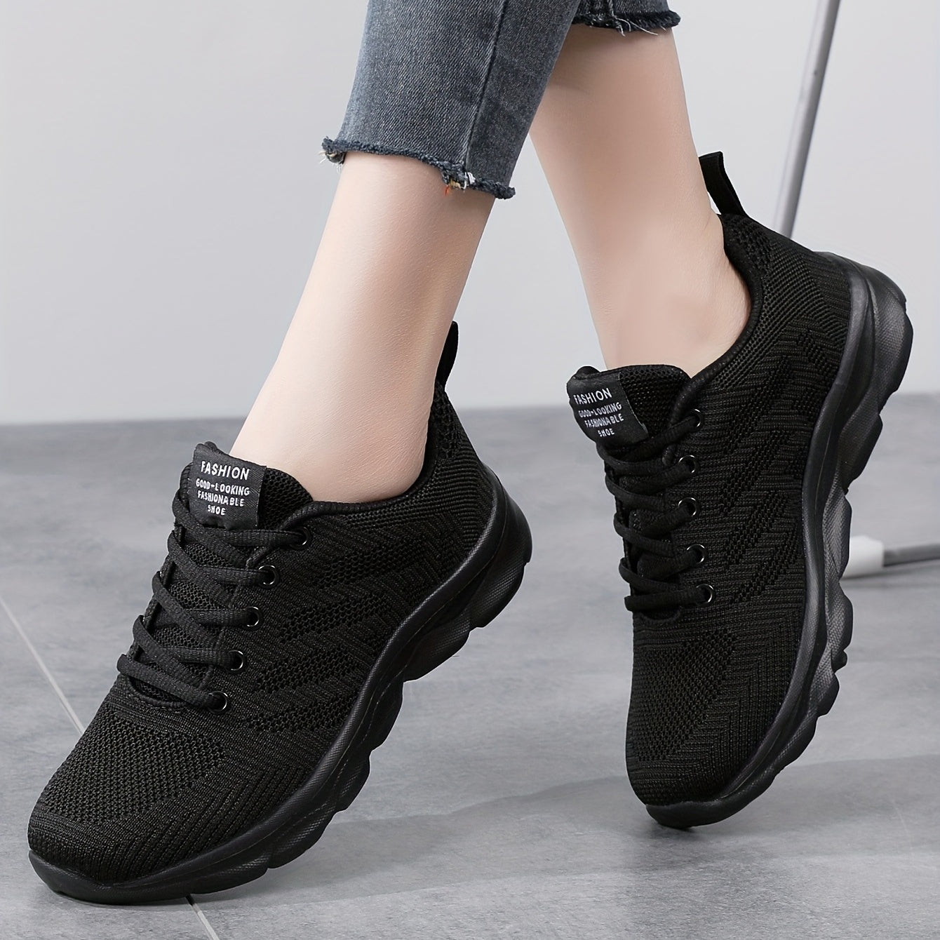 Women's Lightweight Mesh Sneakers Breathable Running Shoes