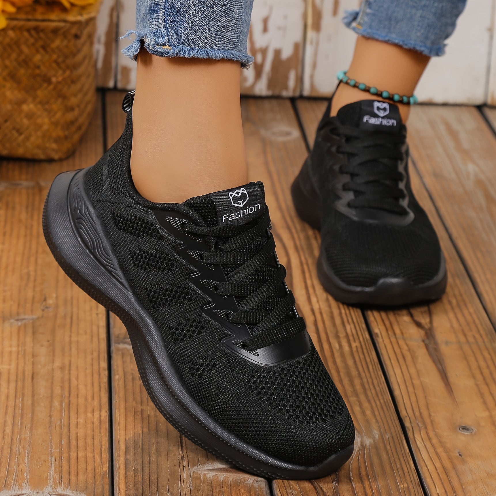 Women's Outdoor Sports Style Shoelaces Running Shoes Non slip Sneakers