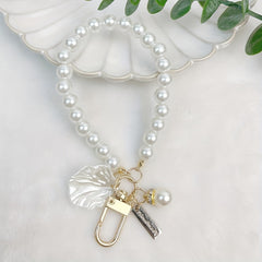 Pearl Love Pendant Keychain Bag Purse Decorations Small Gift Women