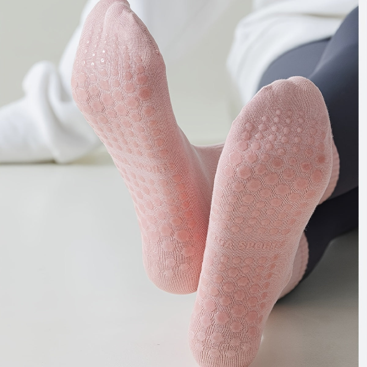 Professional Non-slip Yoga Socks - Anti-pilling Sports Socks