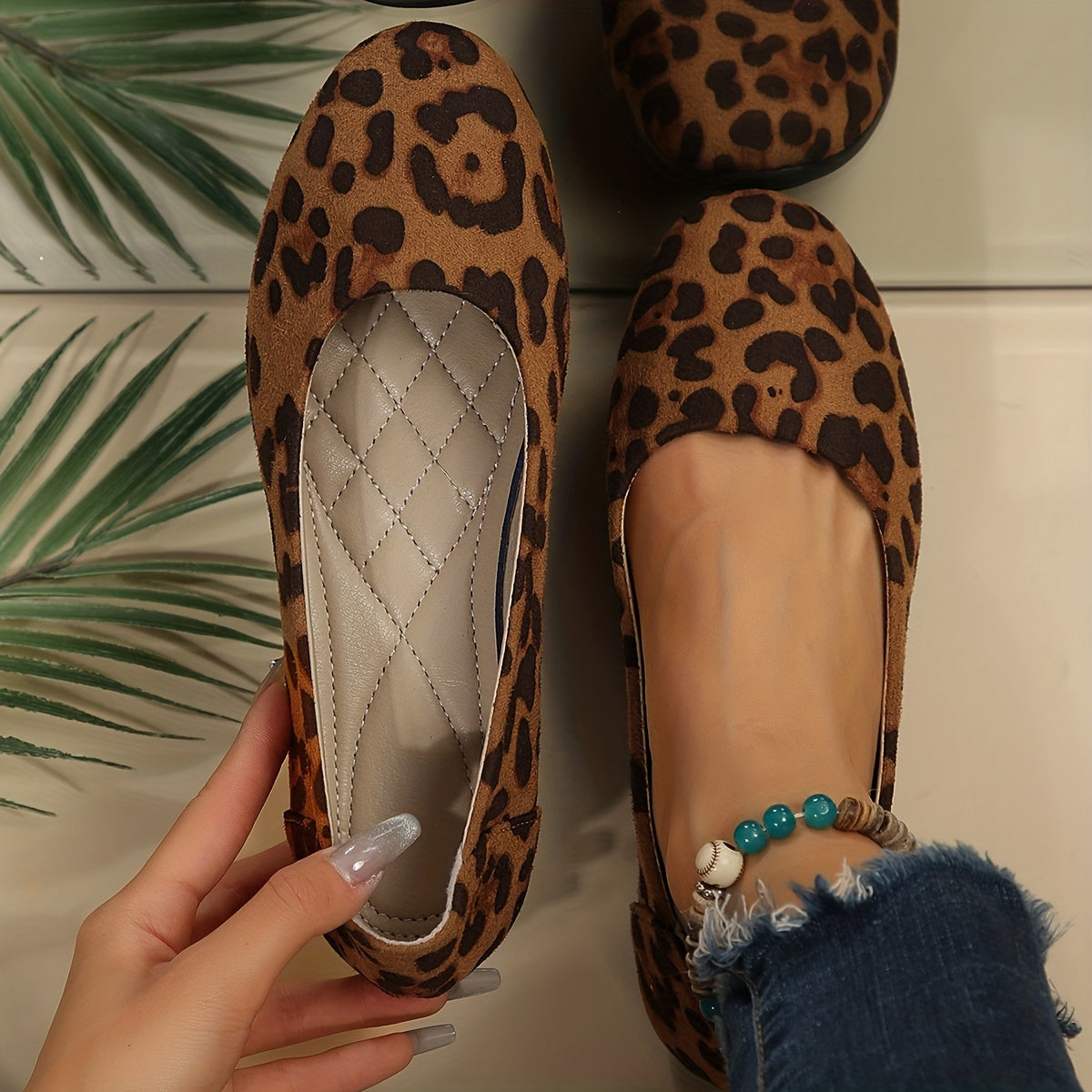 Women's Solid Ballet Shoes Slip On Low Flat Casual Light Shoes