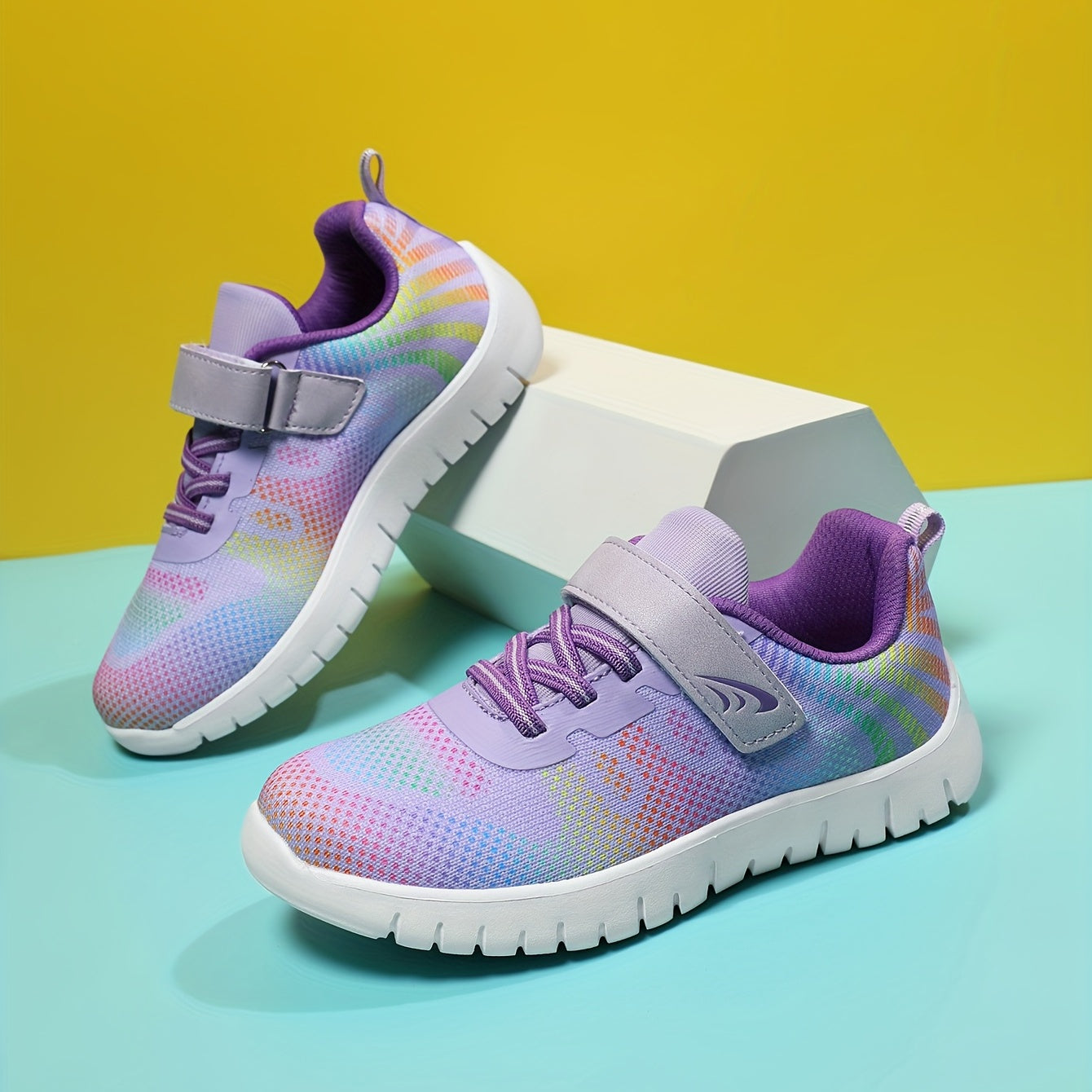 Girl's Knit Breathable Running Shoes Soft Sole Sneakers For Outdoor Jogging