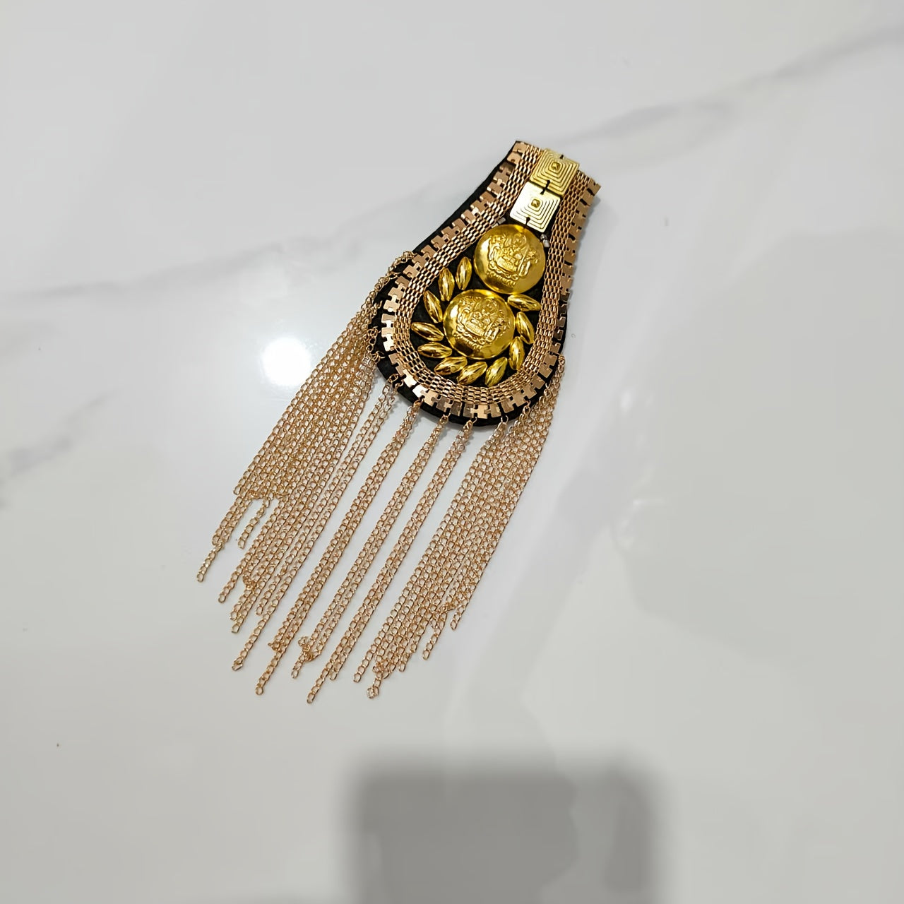 Stylish Tassel Shoulder Epaulettes for Stage Performance Costume