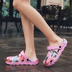 Women's Graffiti Beach Shoes Breathable Clogs