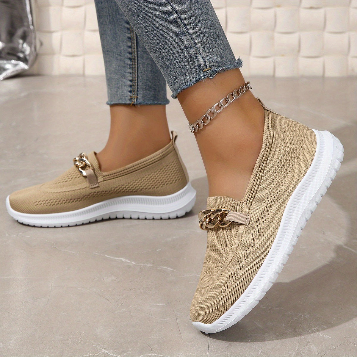 Metallic Chain Slip-On Round Toe Flat Shoes Low Flying Woven Comfy