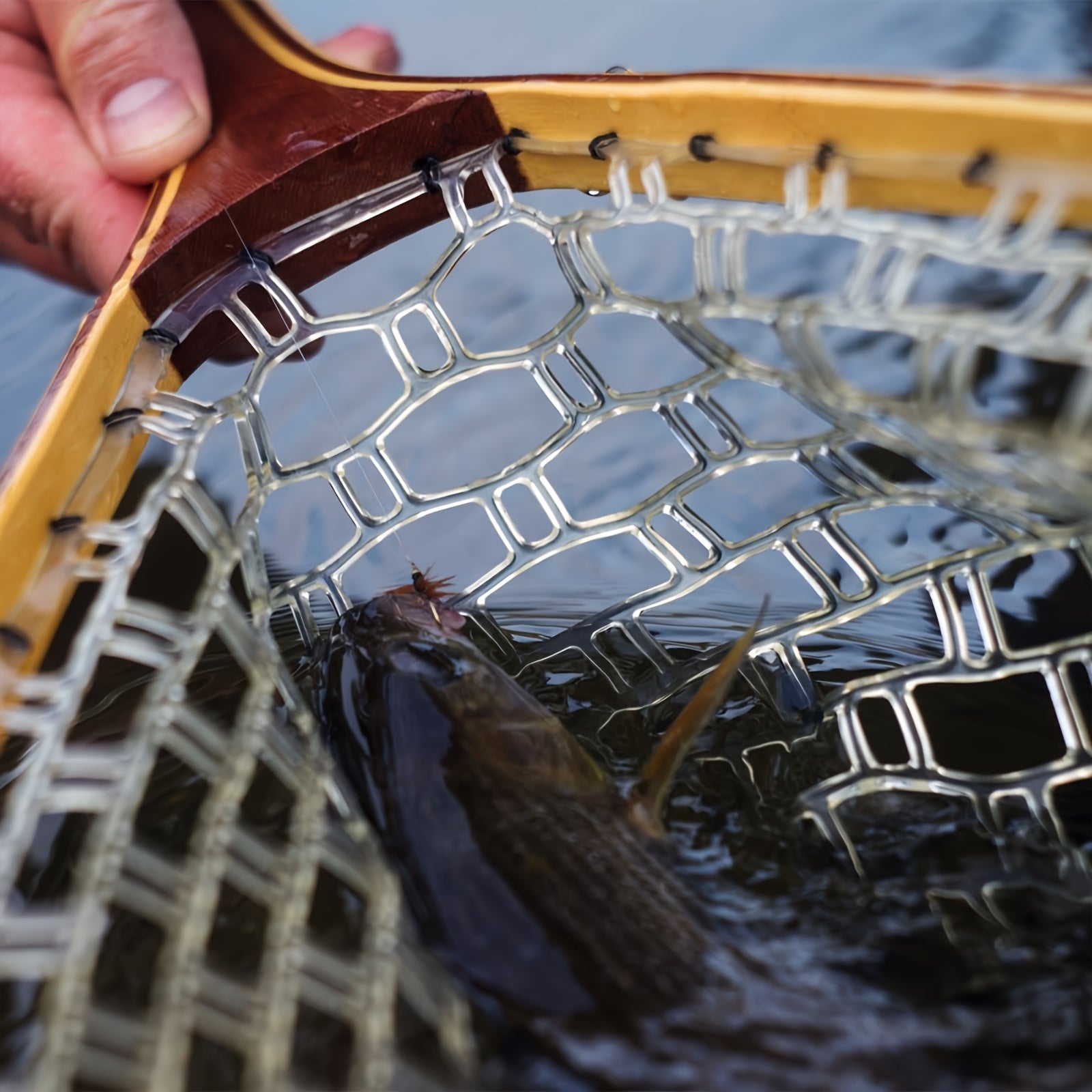 FunVZU Magnetic Trout Net Release Soft Rubber Mesh Wood Handle Safety Cord
